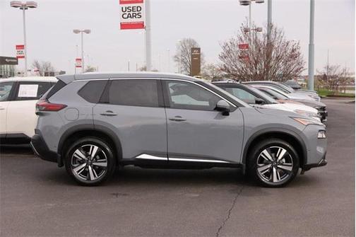 2022 Nissan Rogue SL