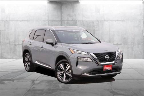 2022 Nissan Rogue SL