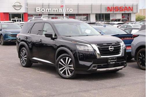 Super Black 2024 Nissan Pathfinder Platinum FWD