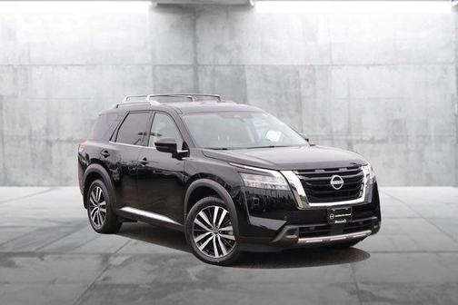 Super Black 2024 Nissan Pathfinder Platinum FWD
