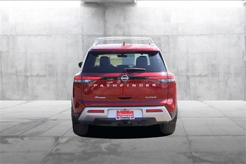 2024 Nissan Pathfinder Platinum FWD