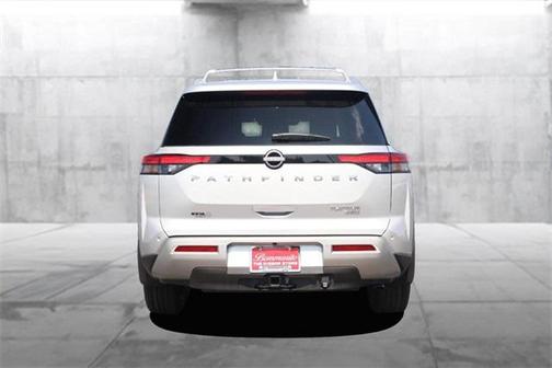 2025 Nissan Pathfinder Platinum 4WD