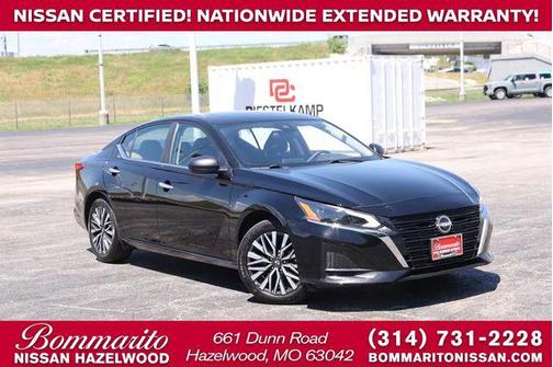 Super Black 2025 Nissan Altima 2.5 SV