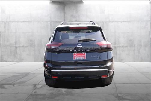 2025 Nissan Rogue Platinum