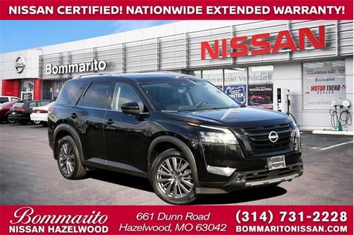 2023 Nissan Pathfinder SL 4WD