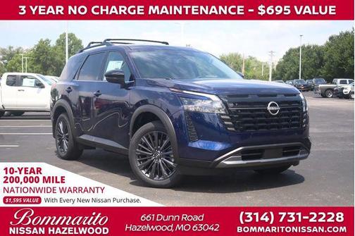 Deep Ocean Blue 2026 Nissan Pathfinder SL