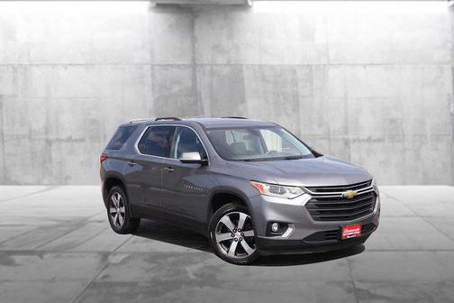 Steel Metallic 2018 Chevrolet Traverse LT Leather