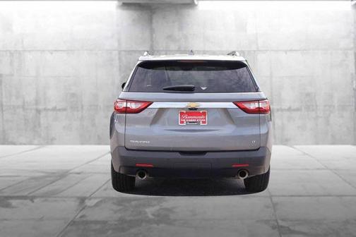 Steel Metallic 2018 Chevrolet Traverse LT Leather