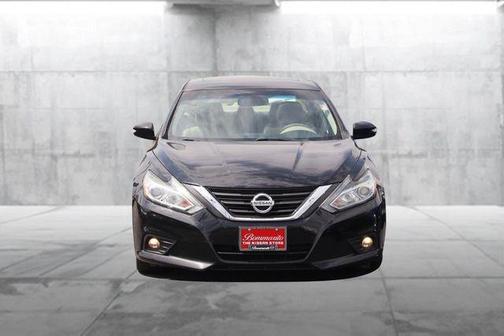 Super Black 2017 Nissan Altima 2.5 SL