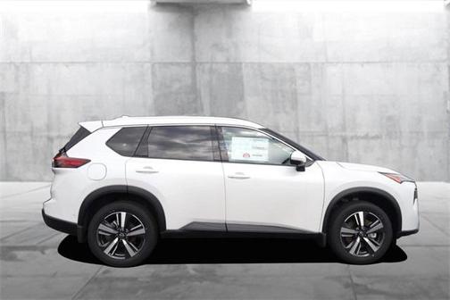 2025 Nissan Rogue SL