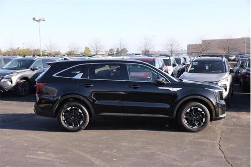2024 Kia Sorento S