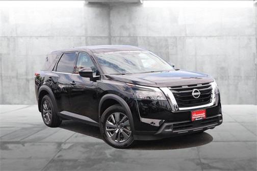 2024 Nissan Pathfinder S 4WD
