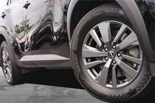 2024 Nissan Pathfinder S 4WD