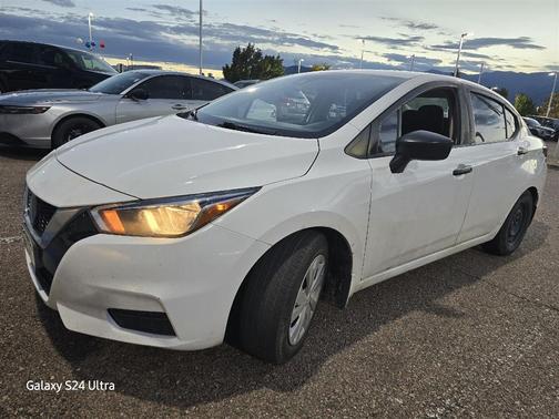 2020 Nissan Versa 1.6 S