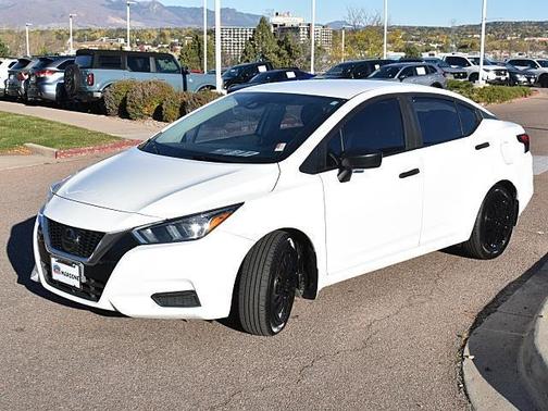 2020 Nissan Versa 1.6 S