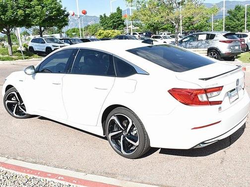 2022 Honda Accord Hybrid Base