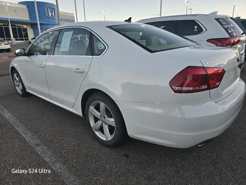 2013 Volkswagen Passat 2.5 SE