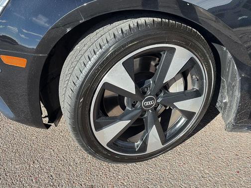 2017 Audi A4 2.0T Premium Plus