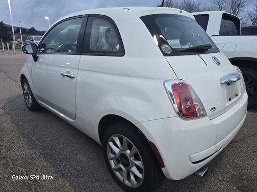 2017 FIAT 500 Pop