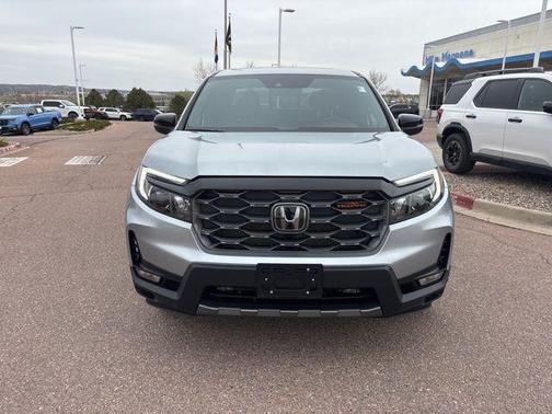 Solar Silver Metallic 2025 Honda Ridgeline