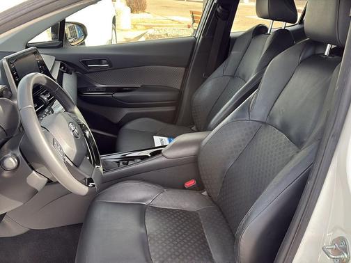 2021 Toyota C-HR Limited
