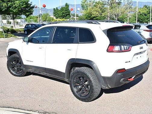 2021 Jeep Cherokee Trailhawk