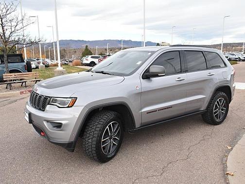 2019 Jeep Grand Cherokee Trailhawk