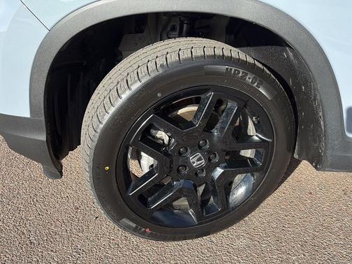 2024 Honda Passport AWD Black