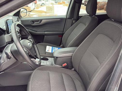 CARBONIZED GRAY METALLIC 2024 Ford Escape Active