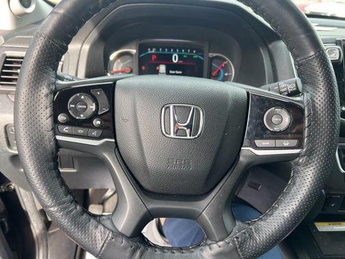 Modern Steel Metallic 2021 Honda Pilot AWD Special Edition