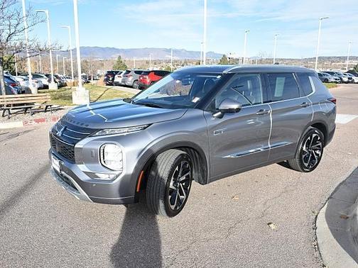 2023 Mitsubishi Outlander PHEV SEL