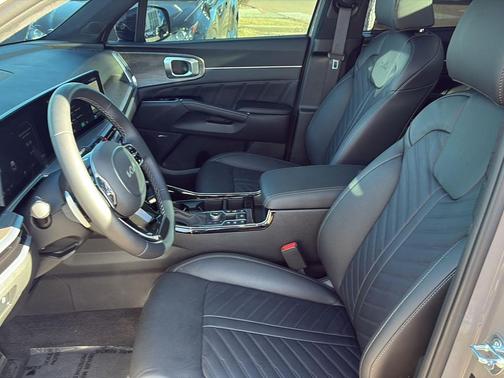 2025 Kia Sorento SX