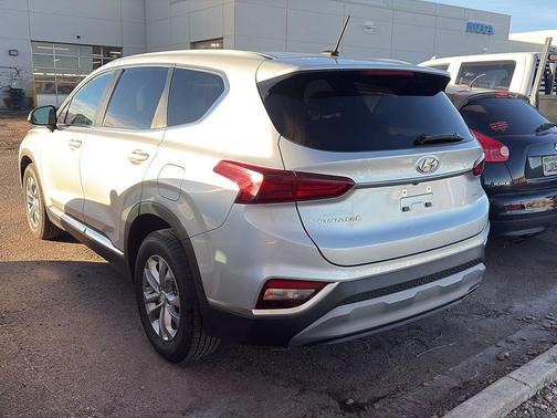 2019 Hyundai SANTA FE SE 2.4