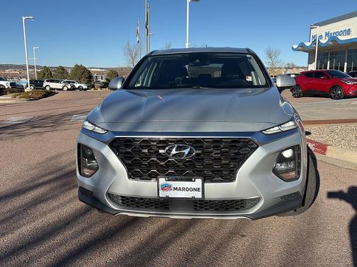 2019 Hyundai SANTA FE SE 2.4