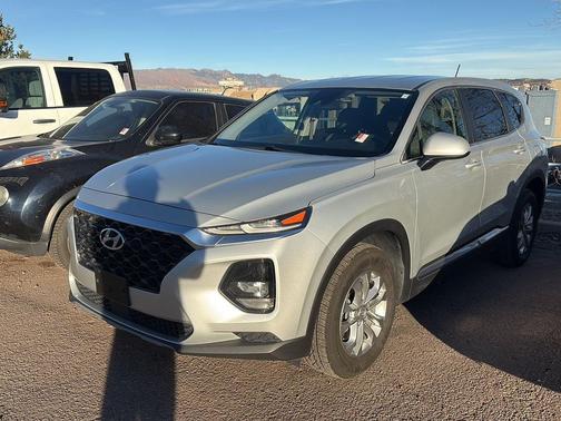 2019 Hyundai SANTA FE SE 2.4