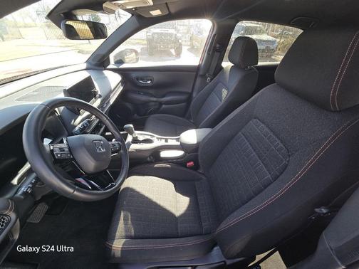 2025 Honda HR-V AWD Sport