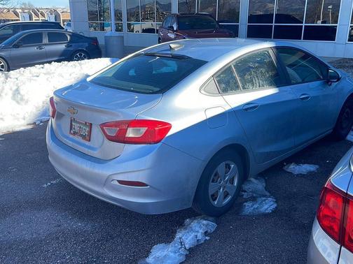 2017 Chevrolet Cruze LS