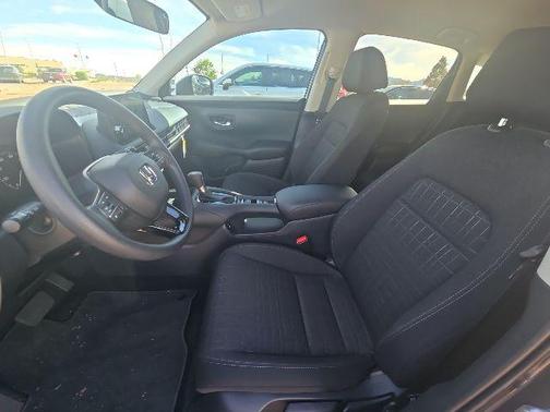 Modern Steel Metallic 2026 Honda HR-V LX