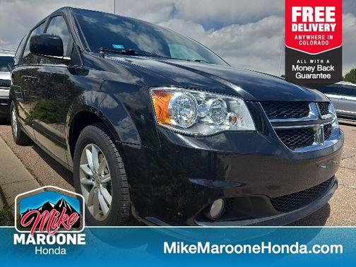 Black Onyx Crystal Pearlcoat 2018 Dodge Grand Caravan SXT