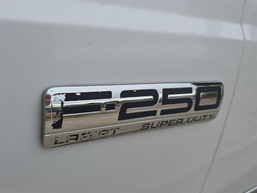 2006 Ford F-250 Lariat