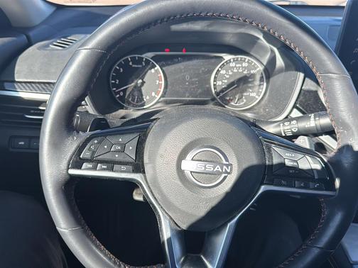 2023 Nissan Altima SR Intelligent AWD