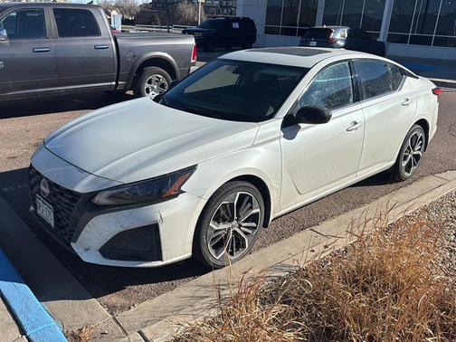 2023 Nissan Altima SR Intelligent AWD
