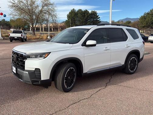 2026 Honda Pilot Touring 8-Passenger