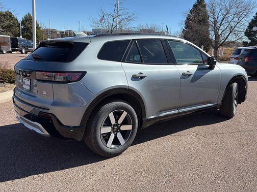 Mercury Silver Metallic 2026 Honda Prologue Touring