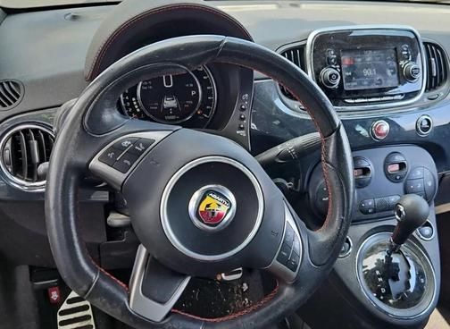 2017 FIAT 500 Abarth