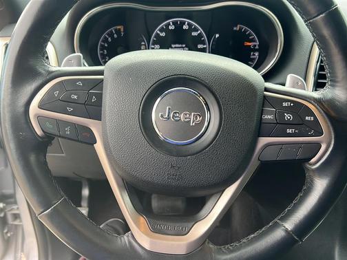 2016 Jeep Grand Cherokee Laredo