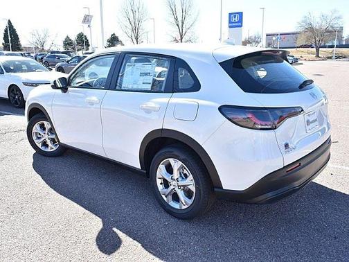 2025 Honda HR-V LX