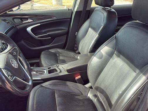 2017 Buick Regal Turbo Sport Touring