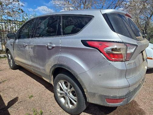 INGOT SILVER METALLIC 2017 Ford Escape SE