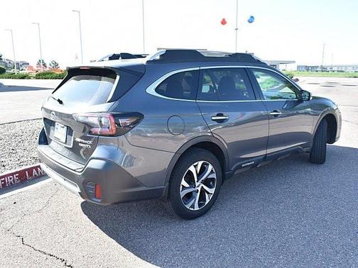 2021 Subaru Outback Touring